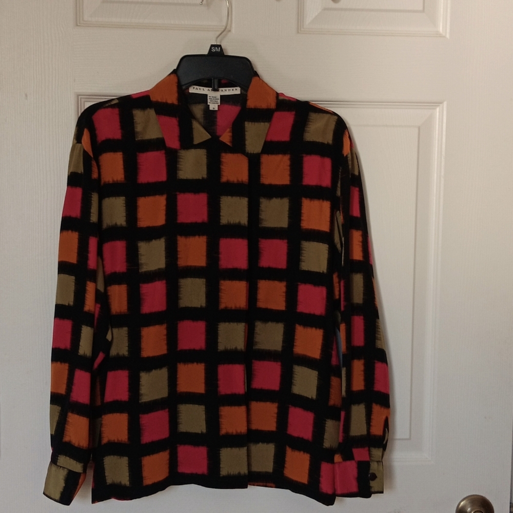 Vintage  Button Down Silk Blouse Size Small - Picture 3 of 10